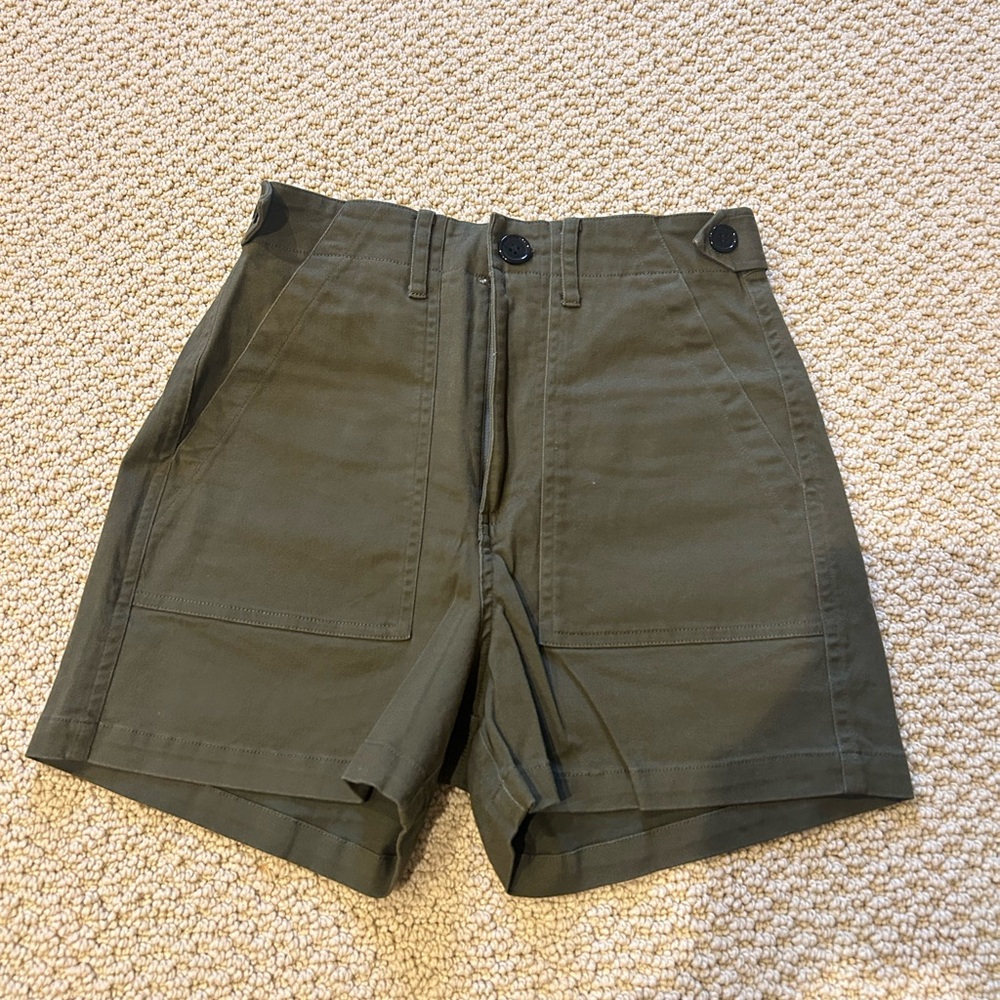 Wondery Isabel Shorts